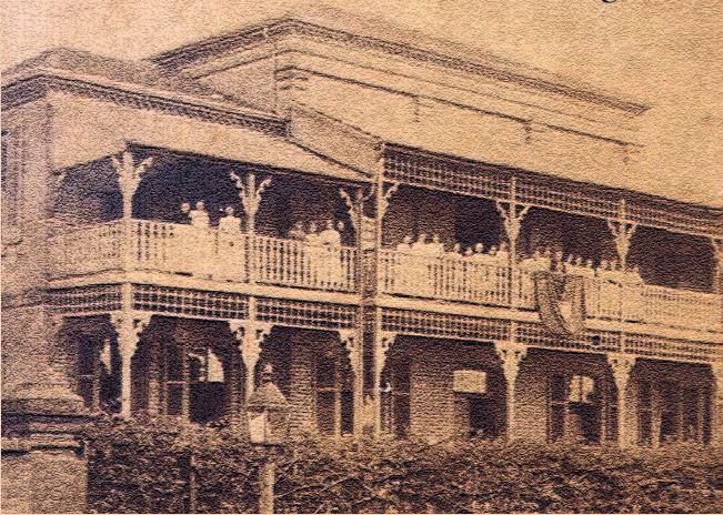 Primeiro edifício do Colégio Piracicabano, fundado em 1881 (edifício de 1884).